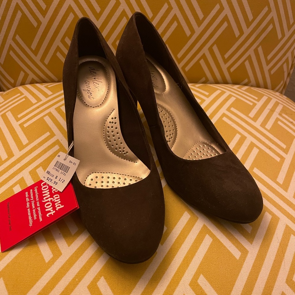 Pumps. Dexflex Comfort, size 8.5, brown